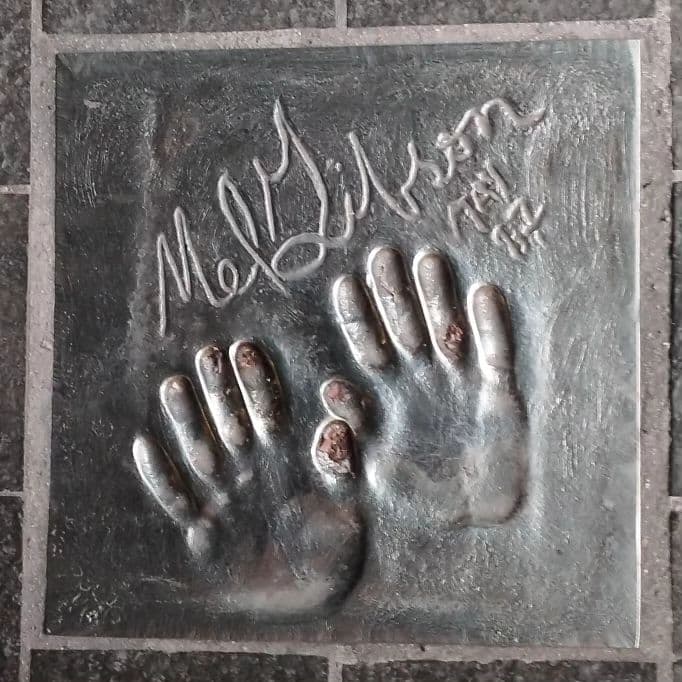 Mel Gibson's hand and signature
