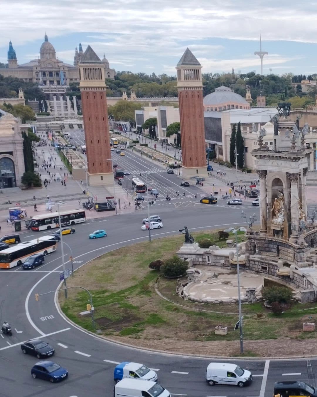 Plaça d'Espanya and the Venetian Towers